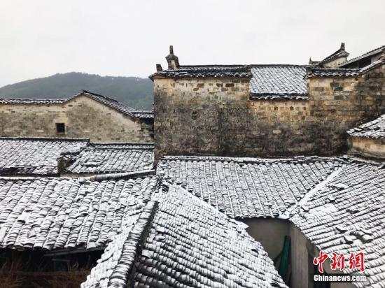 安徽黟县：徽州特色年猪宴 带火冬季乡村旅游经济