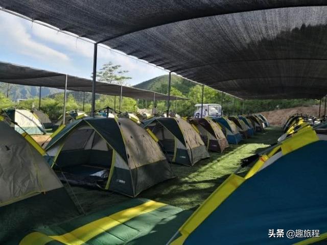 北京郊区的一处帐篷露营基地：睡进青山绿水里,360°观景日出