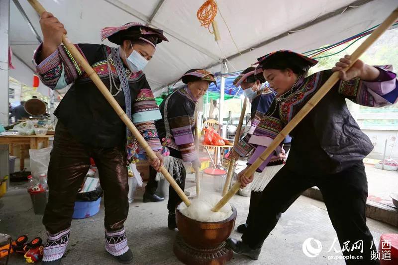广西西林第十届沙糖桔茶叶产业文化展示活动周开幕