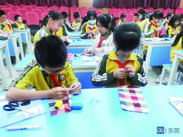 东莞发布中小学劳动实践活动指引，上海推荐中小学生劳动教育典型案例名单